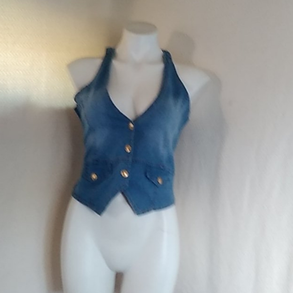 Sexy halter top / vest